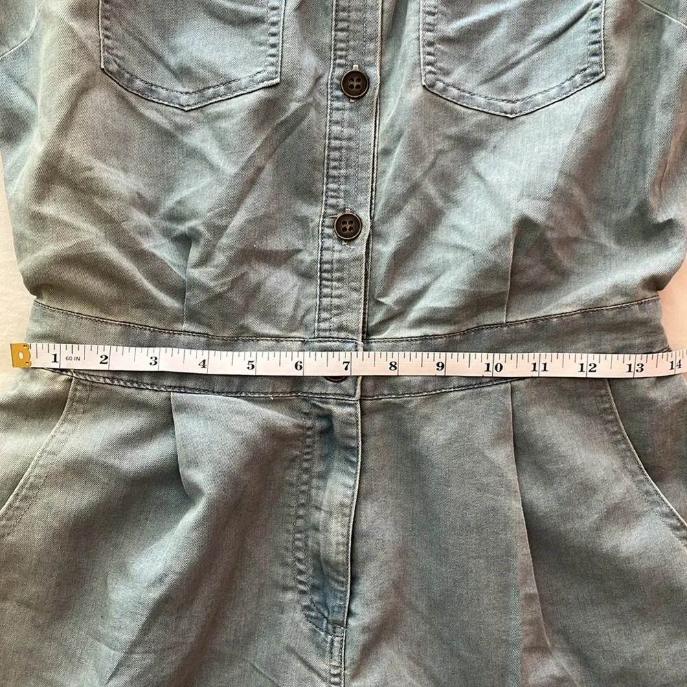 NWT FOREVER 21 denim romper w/pockets - Picture 8 of 9